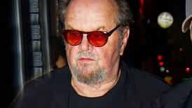 Hija no reconocida de Jack Nicholson reprocha la ausencia de su padre