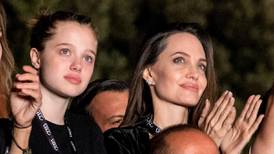 Shiloh Jolie Pitt demuestra interés por el arte y recibe el espaldarazo de su madre Angelina Jolie