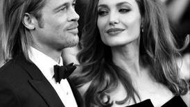 Salen a la luz supuestas fotografías de los moretones de Angelina Jolie por altercado con Brad Pitt 
