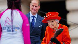 Mensaje secreto de la Reina Isabel II fue revelado tras viajar por 72 naciones