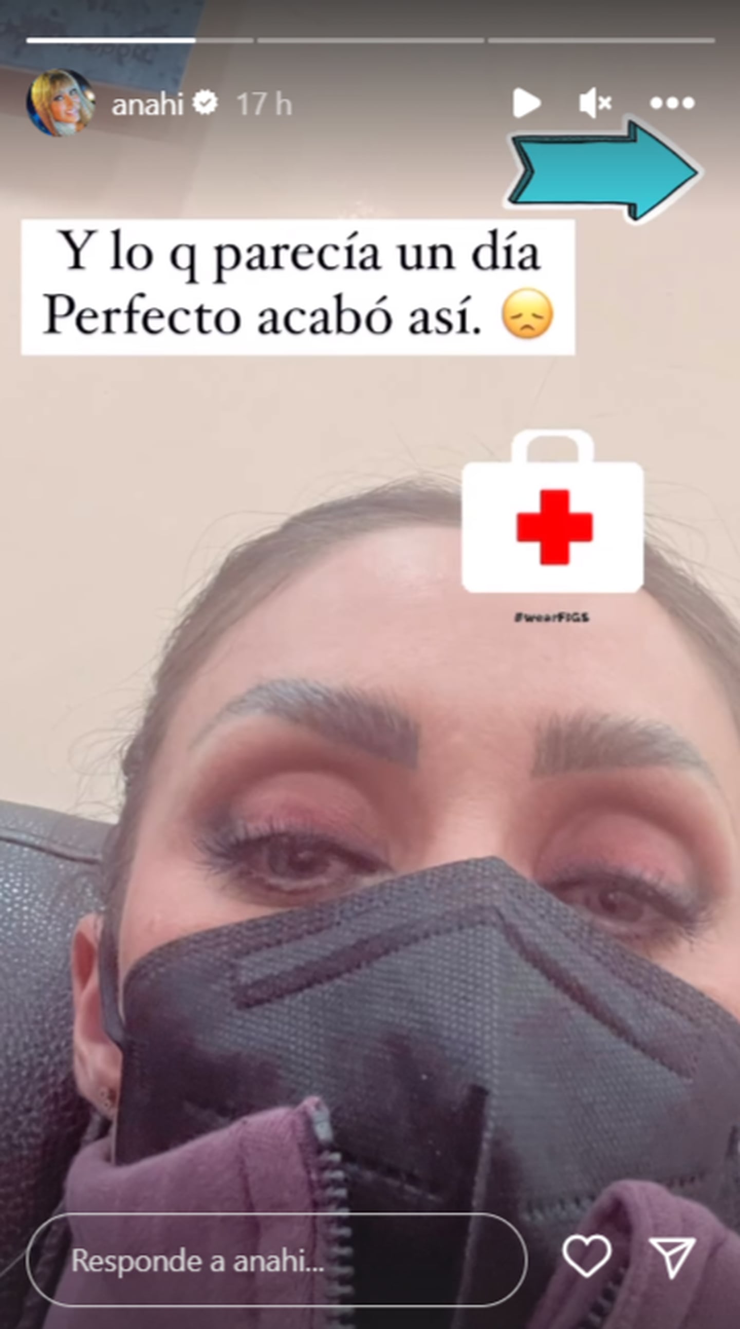 Anahi de RBD mostró en sus redes sociales su lesión de oído