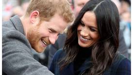 Harry y Meghan consideran cambiar su apellido Windsor de la realeza por el Spencer de Diana