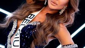 Reina de Miss Universo Bélgica sufre violento accidente automovilístico y queda en condición grave