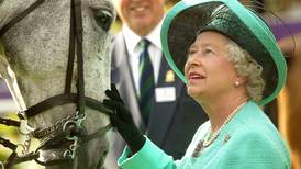 Carlos III pone a la venta los caballos de carrera de la Reina Isabel II