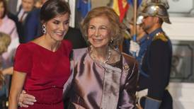 El polémico gesto entre la reina Letizia y su suegra que esta causando indignación