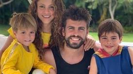 Piqué fue captado con sus hijos Milan y Sasha en su salida familiar en Miami