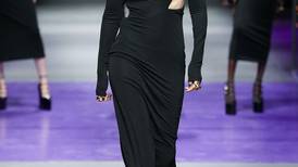 Camila Morrone desafió a Gigi Hadid en la Semana de la Moda de Milán