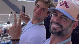 William Levy y su clonado hijo disfrutan de la Formula 1 junto a famosa presentadora de televisión