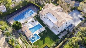 El príncipe Harry y Meghan Markle viven en una "humilde cabaña" en Montecito