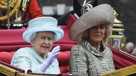 Camila se quedará con una millonaria herencia de la Reina Isabel II