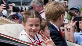 La madura reacción de la princesa Charlotte con su hermano Louis encantó a los fanáticos