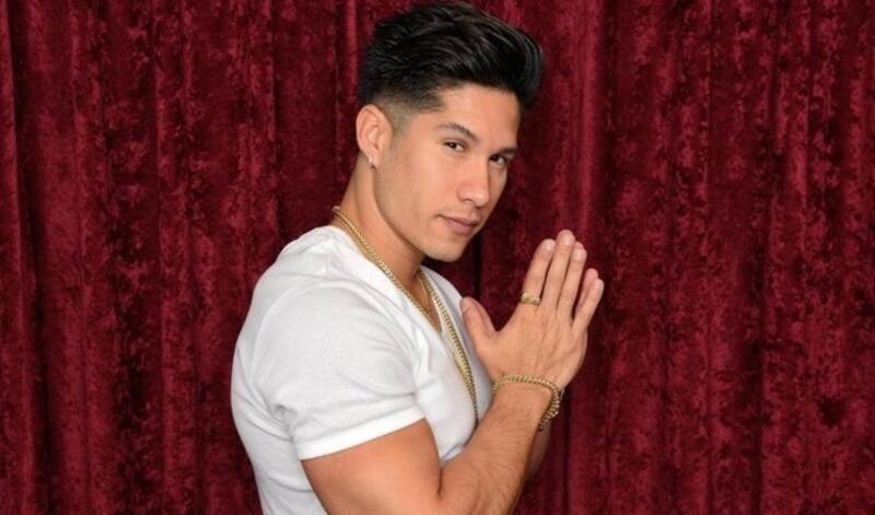 Chyno Miranda estaría pasando por un complejo momento - Créditos: Twitter