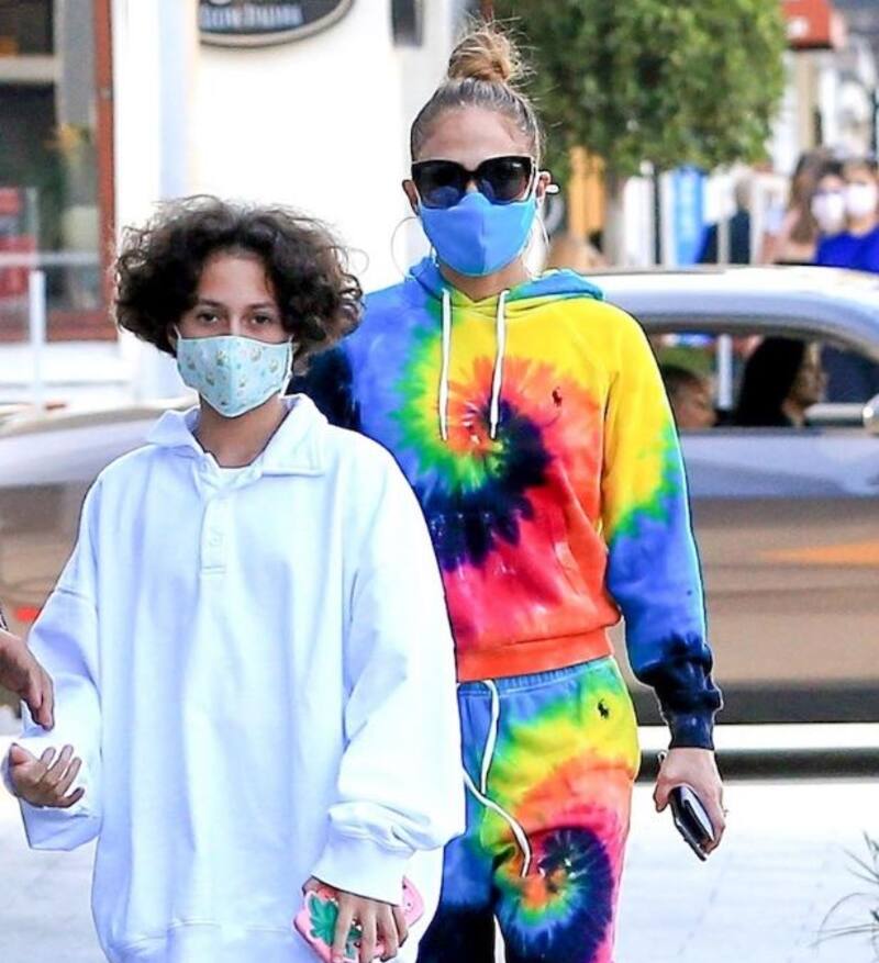 La hija de Jennifer Lopez demuestra que es idéntica a su madre cuando estaba joven - Créditos: Instagram