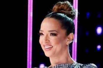 Adamari López le pide a sus seguidores que no le pregunten qué se hizo en su cara