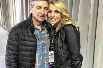 Padre de Britney Spears califica como "error" la decisión de la corte