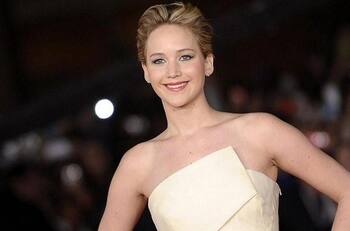 Jennifer Lawrence casi deja plantado a su esposo en el día de su boda