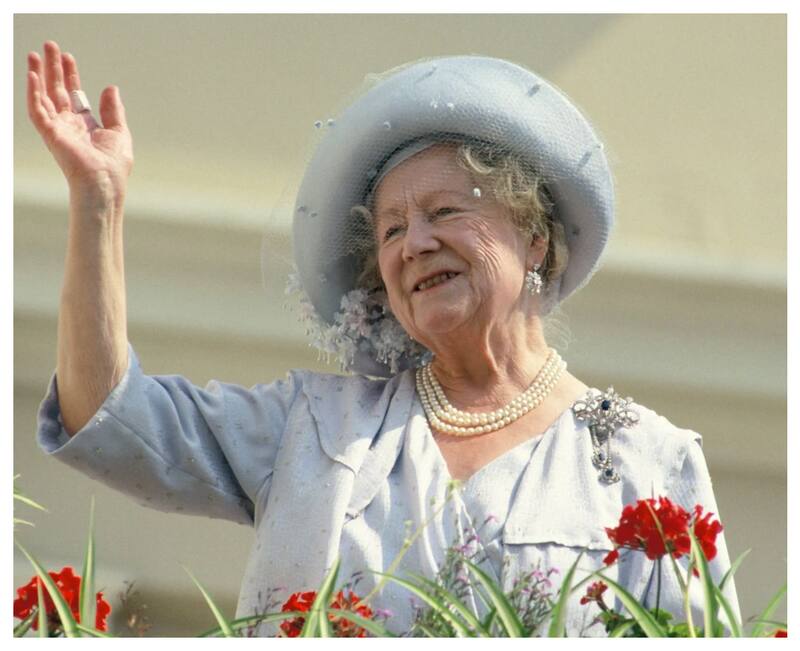 La Reina Madre quiso predicar con el ejemplo durante la Segunda Guerra Mundial.