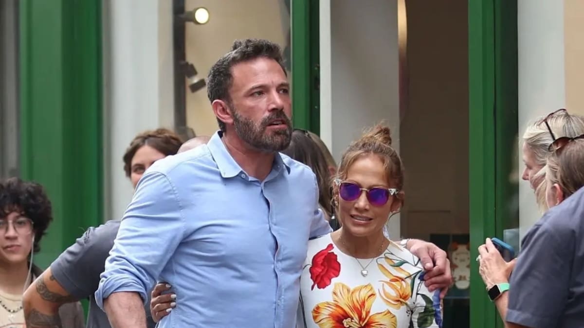 JLo y Ben Affleck tienen molesto al hijo de la cantante cuando se besan públicamente