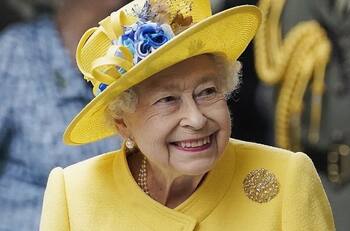 La Reina Isabel II tiene una particular forma de apoyar a Ucrania