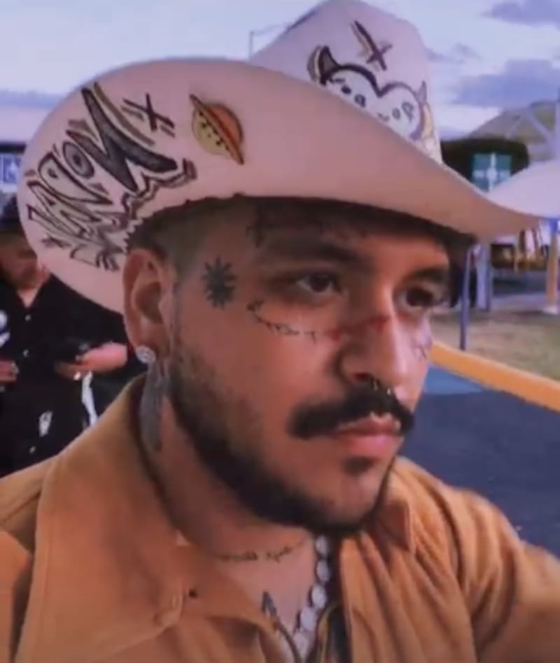 Nodal le pide perdón a J Balvin - Créditos: Instagram