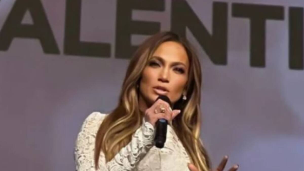 ¿JLo le dio un mensaje a Ben Affleck en la premier de 'Marry Me'?