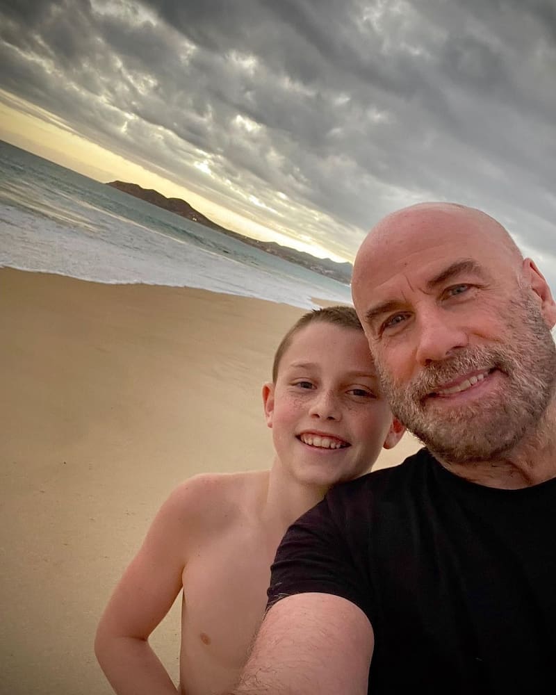 John Travolta compartió un video de su hijo haciendo parkour - Créditos: Instagram