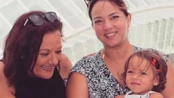 Adamari López, Alaïa y la ex suegra de la conductora protagonizan una entrañable sesión de fotos