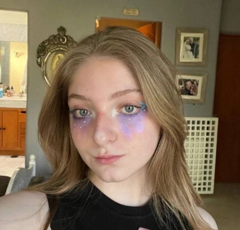 Constanza, hija de Edith González debuta en evento social en solitario - Créditos: Instagram