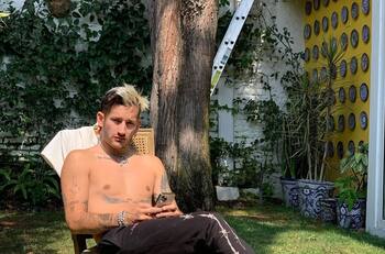 Ricky Montaner muestra su lado más paternal con su sobrino Apolo