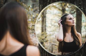 Responde cómo escribes la letra ‘I’ para saber cómo anda tu autoestima