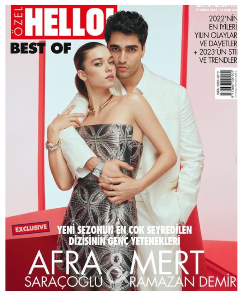 Mert Ramazan y Afra Saraçoğlu han sido todo un fenómeno en Turquía. La serie Yalı Çapkını los tiene como una de las parejas dramáticas más queridas por el público.