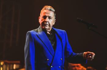 Los piececitos de Índigo protagonizan divertida foto de Ricardo Montaner