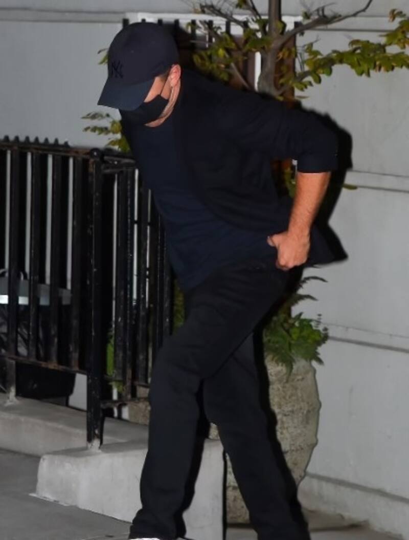 El actor quiso evitar a los paparazzi en Nueva York - Créditos: Daily Mail