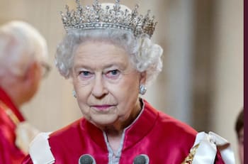 El peculiar gesto de la Reina Isabel II en retrato próximo a exhibirse, tiene particular historia
