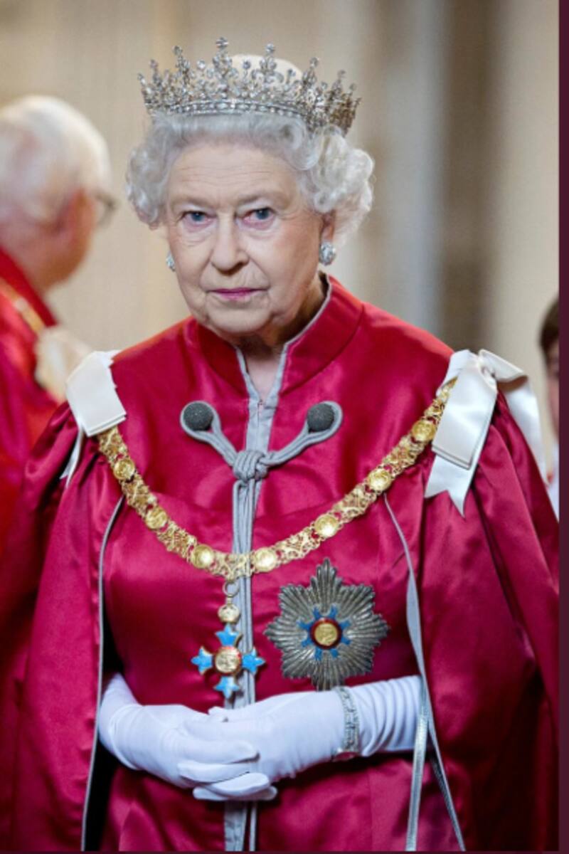 La razón del gesto de la reina Isabel II - Créditos: TWITTER