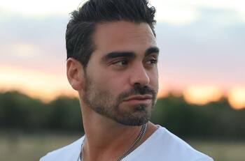 Qué tiene el nuevo galán de Carmen Villalobos que Sebastián Caicedo ya no le dio