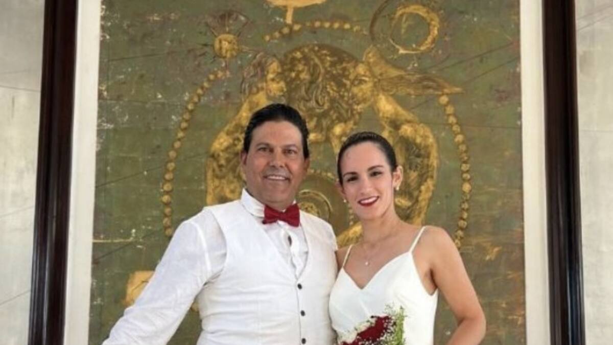 Francisco Gattorno se casó bajo un peculiar ritual en Egipto; su novia es 26 años menor