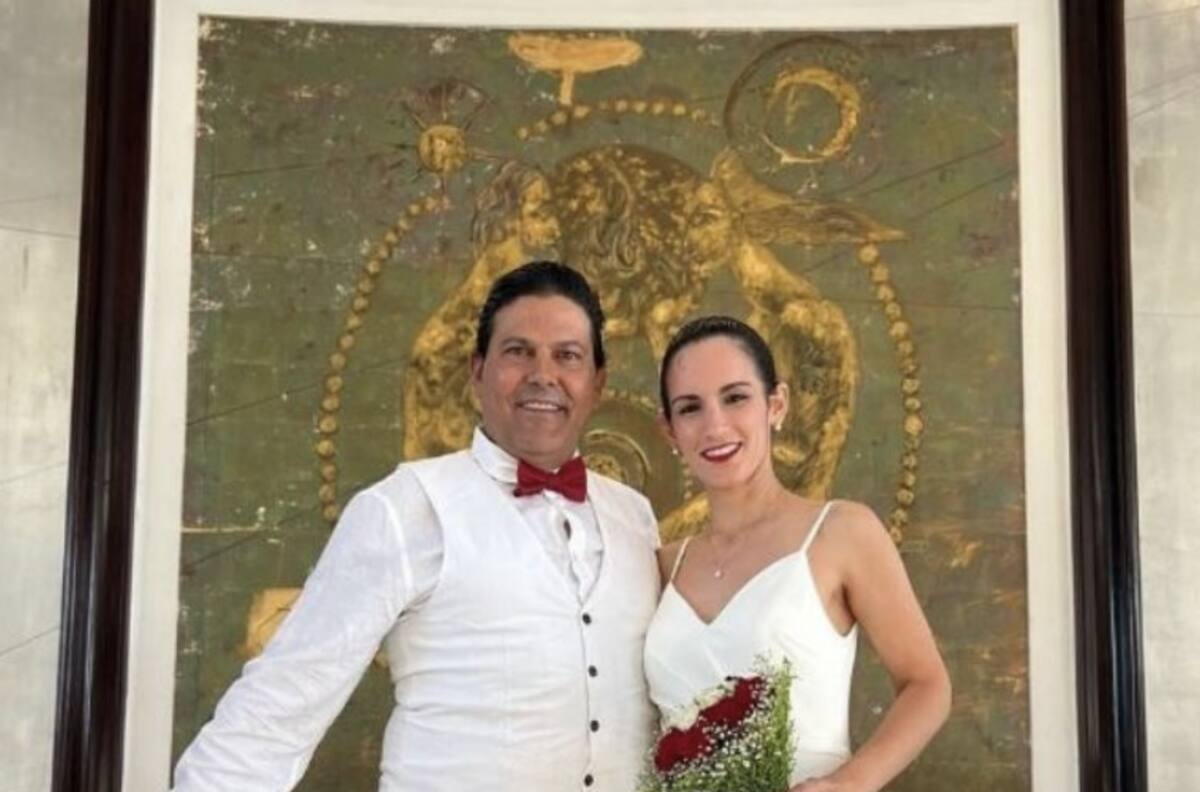 Francisco Gattorno se casó bajo un peculiar ritual en Egipto; su novia es 26 años menor