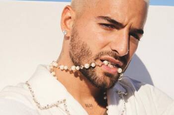 Maluma publica video en la cama con una mujer desconocida y los fans enloquecen