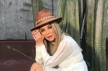 La foto de Laura Flores que ha desconcertado a los fans