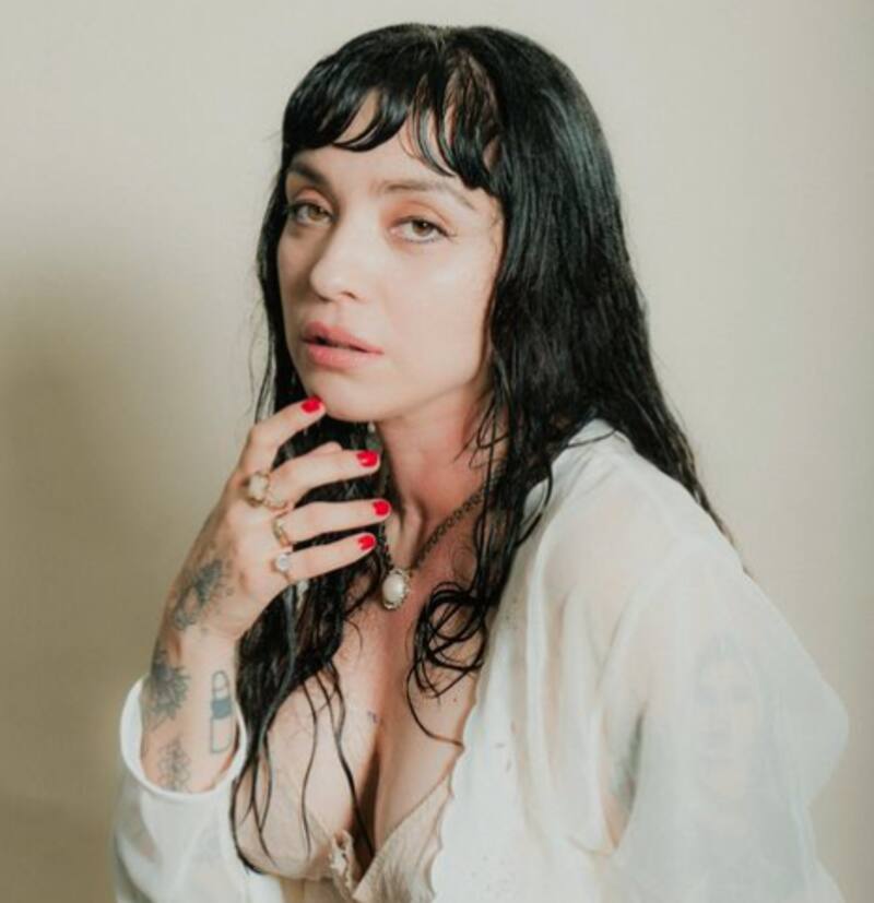 Mon Laferte confiesa que pensó en quitarse la vida - Créditos: Instagram