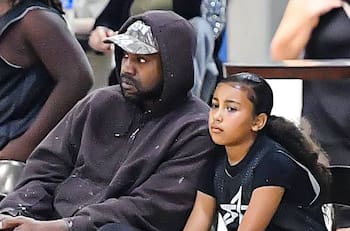 North West se pronuncia fan de famosa cantante y se olvida de su padre Kanye West
