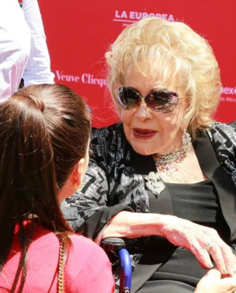 Ladrones entran a la casa de Silvia Pinal y se llevan joyas falsas - Créditos: Instagram