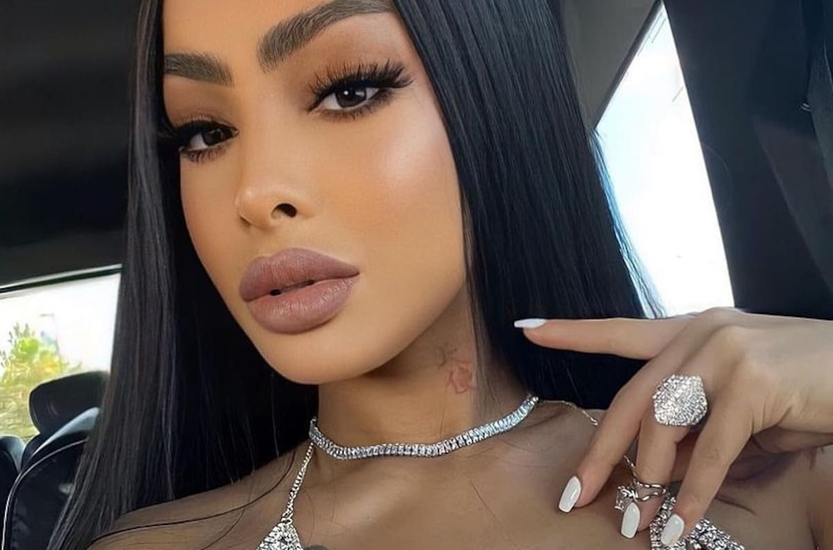 Yailin La Más Viral sufre vergonzoso percance y Anuel AA la consuela