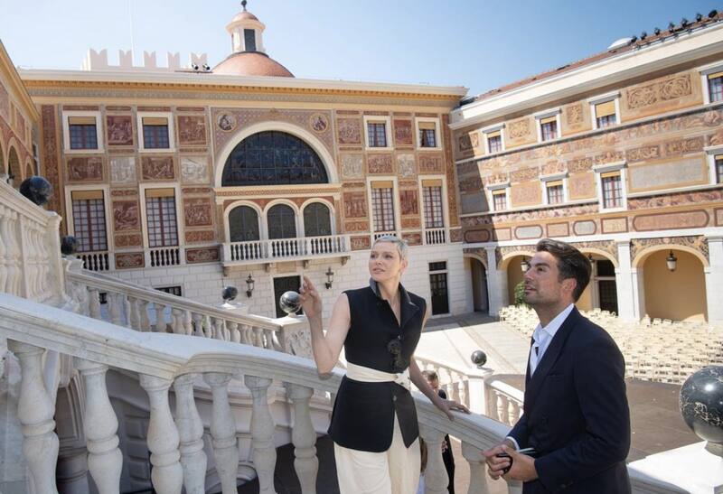 La princesa Charlene de Mónaco sorprendió a varios turistas. - Créditos: Instagram