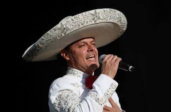 Pedro Fernández revela por qué no protagonizó la serie de Vicente Fernández