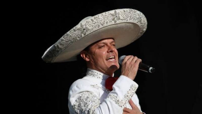 Pedro Fernández cuenta los motivos de estar fuera de la bioserie Pedro Fernández asegura que no cuenta con el perfil para interpretar a Vicente
- Créditos: Twitter