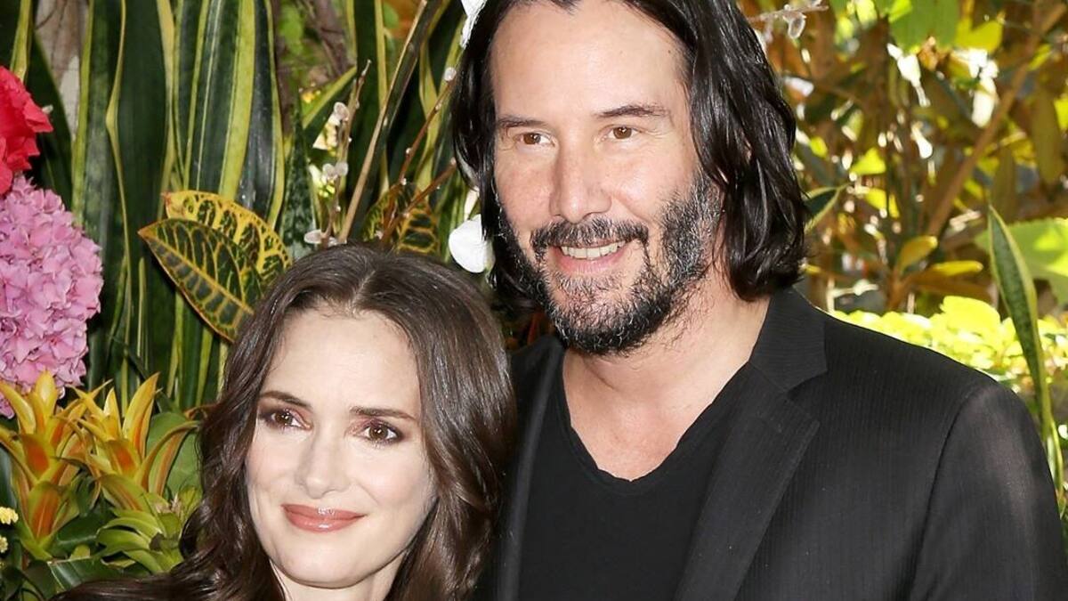 Keanu Reeves pone fin a los rumores y confiesa que sí está casado con Winona Ryder