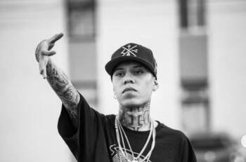 Santa Fe Klan confiesa qué lo inspira a escribir sus canciones