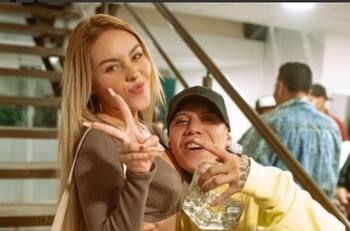 Novia de Santa Fe Klan pide a sus seguidores que la ayuden para realizar una buena acción